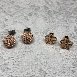 BUNDLE lot 2 brand name post/stud earrings MMJ Marc Jacobs and TP Casual Dressy